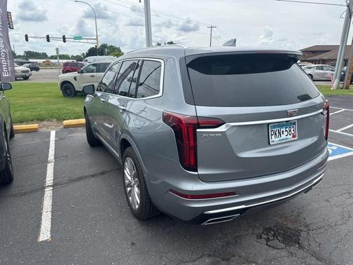 2023 Cadillac XT6 Premium Luxury FWD