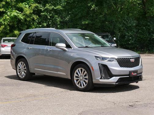 2023 Cadillac XT6 Premium Luxury FWD
