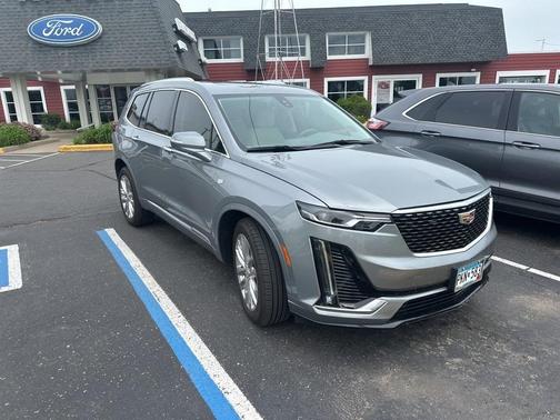 2023 Cadillac XT6 Premium Luxury FWD