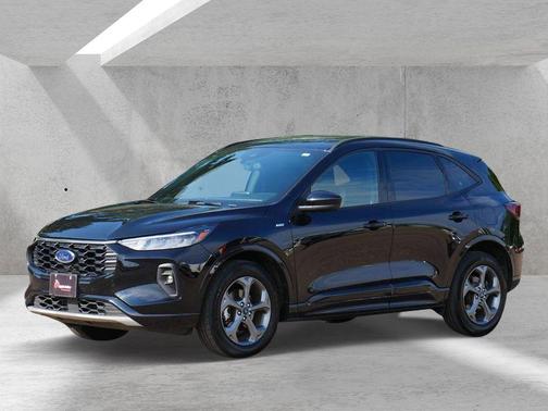 Black Metallic 2023 Ford Escape ST-Line Select
