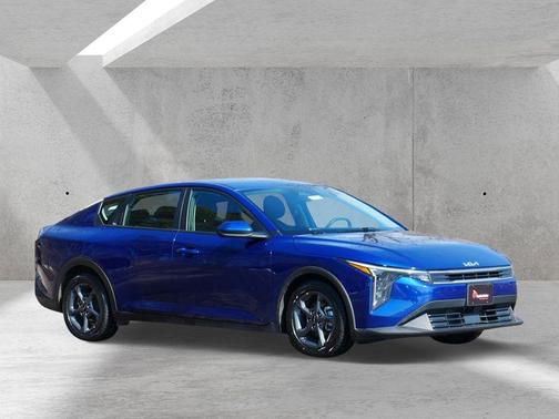 Deep Sea Blue 2025 Kia K4