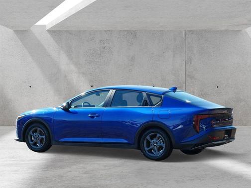 Deep Sea Blue 2025 Kia K4