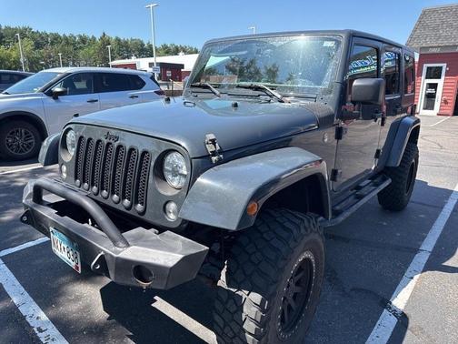 2016 Jeep Wrangler Unlimited Sahara