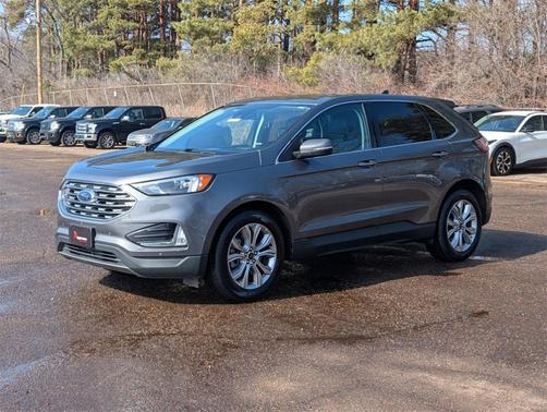 2024 Ford Edge Titanium