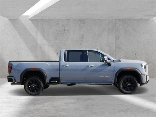 2025 GMC Sierra 3500 AT4