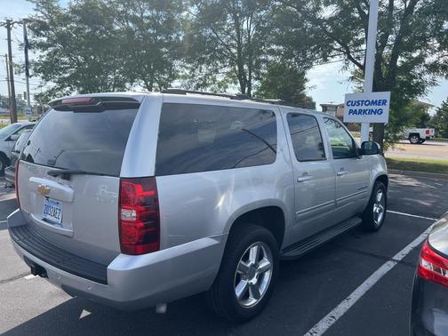 2014 Chevrolet Suburban 1500 LT