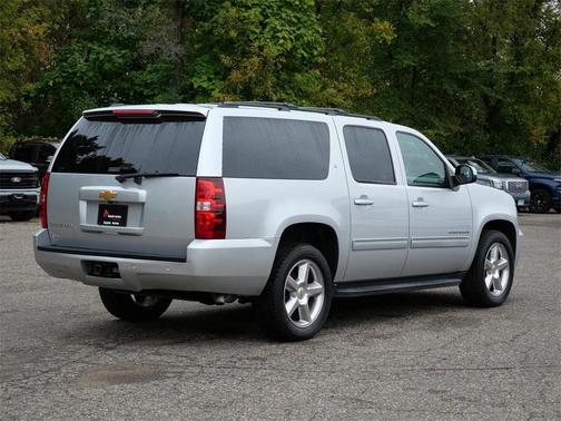 2014 Chevrolet Suburban 1500 LT