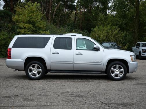 2014 Chevrolet Suburban 1500 LT
