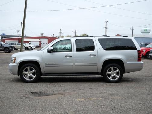 2014 Chevrolet Suburban 1500 LT