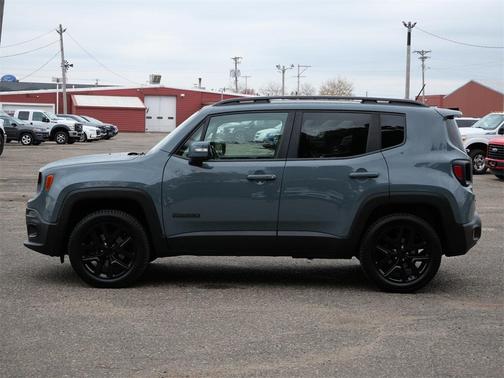 2017 Jeep Renegade Altitude