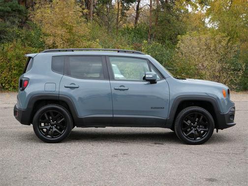 2017 Jeep Renegade Altitude