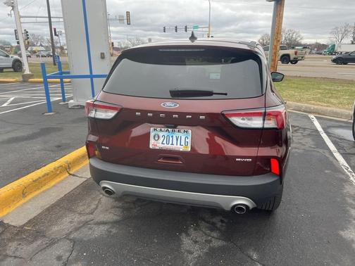 2021 Ford Escape SE
