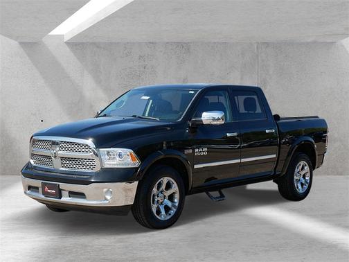 2015 RAM 1500 Laramie