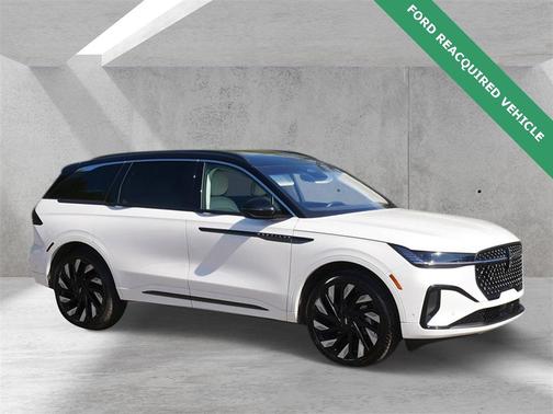 2024 Lincoln Nautilus Black Label