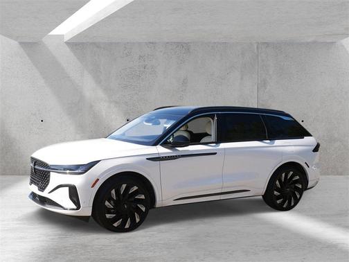 2024 Lincoln Nautilus Black Label