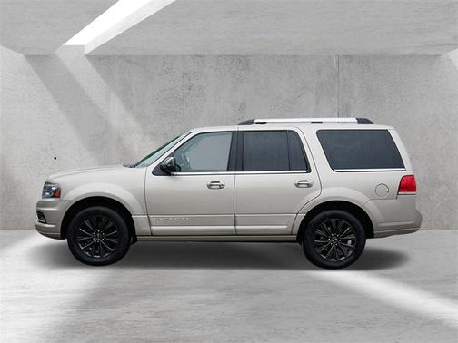 2017 Lincoln Navigator Select