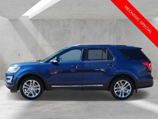 Blue 2017 Ford Explorer XLT