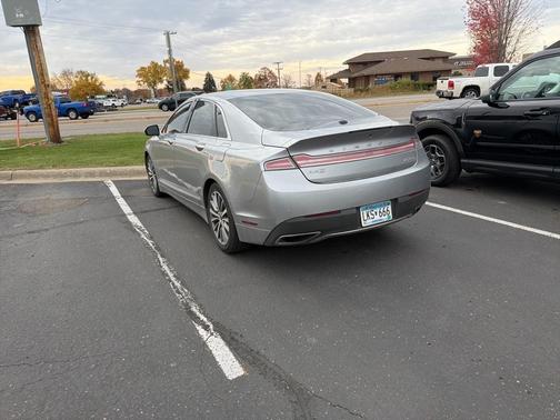 2020 Lincoln MKZ Standard