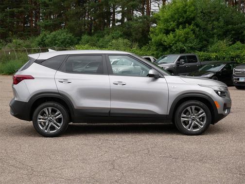 2022 Kia Seltos LX