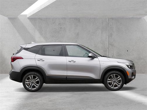 2022 Kia Seltos LX