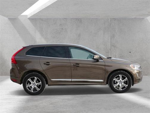 2015 Volvo XC60 T6