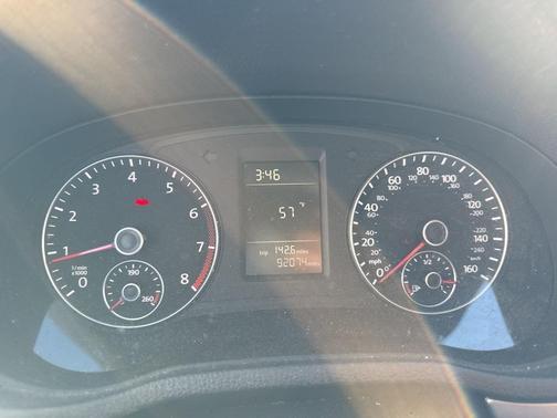 2014 Volkswagen Passat 2.5L S