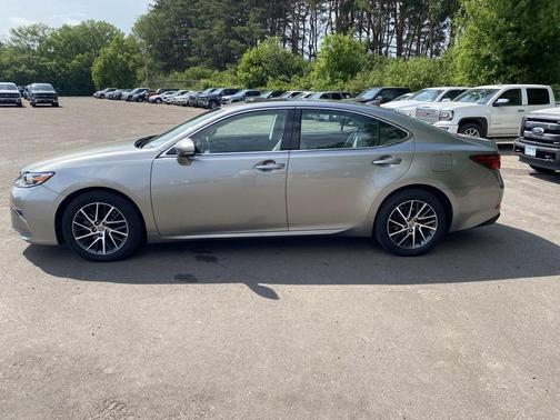 2017 Lexus ES 350 Base