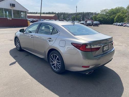 2017 Lexus ES 350 Base