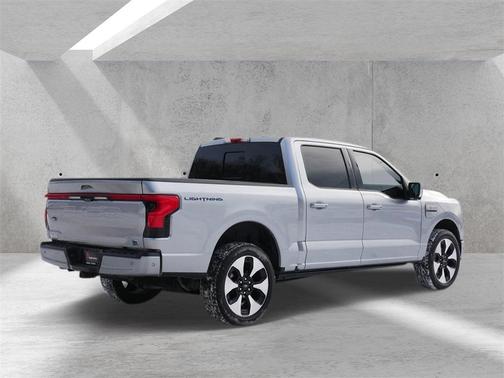 2023 Ford F-150 Lightning Platinum