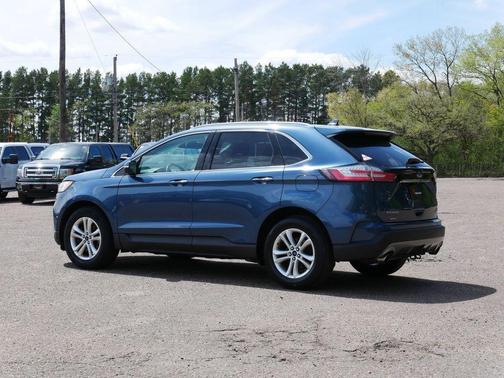 Blue Metallic 2019 Ford Edge SEL