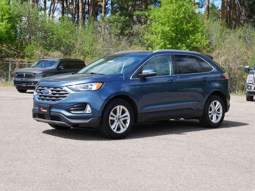 Blue Metallic 2019 Ford Edge SEL