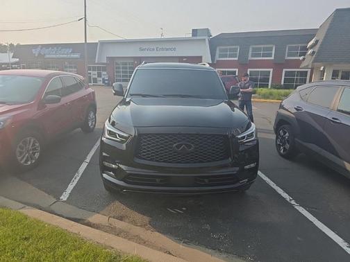 2023 INFINITI QX80 SENSORY
