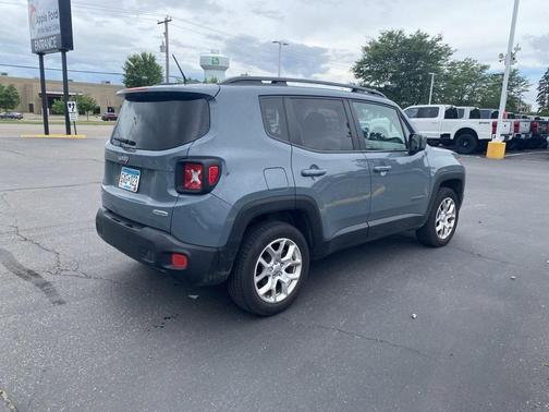2017 Jeep Renegade Latitude