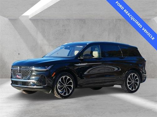 2025 Lincoln Nautilus Reserve