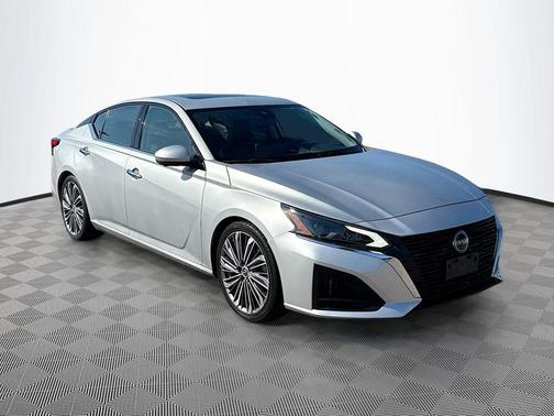 2023 Nissan Altima 2.5 SL