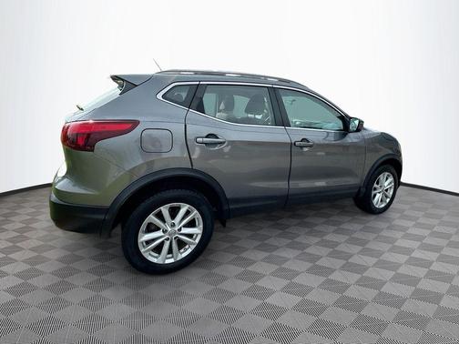2018 Nissan Rogue Sport SV