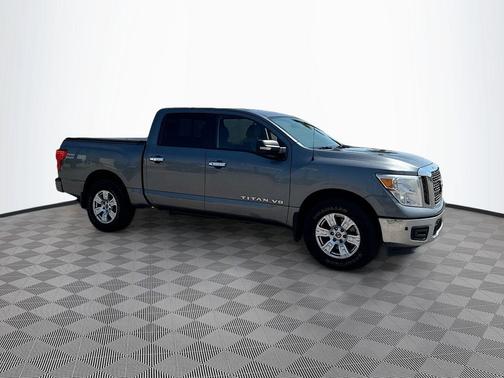 2018 Nissan Titan SV