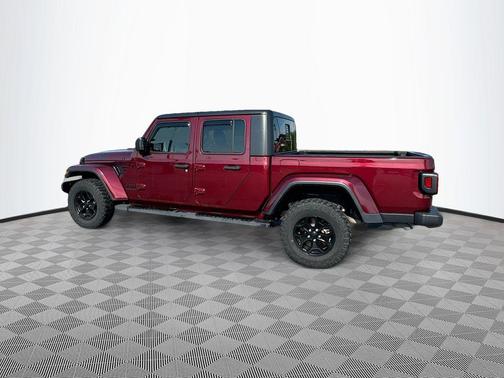 2021 Jeep Gladiator Sport