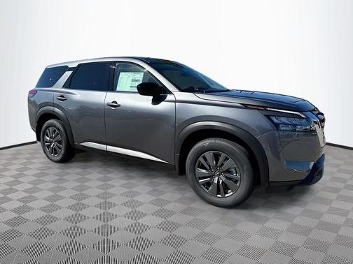 2025 Nissan Pathfinder S
