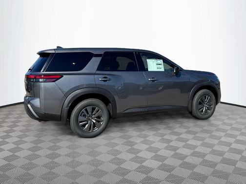 2025 Nissan Pathfinder S