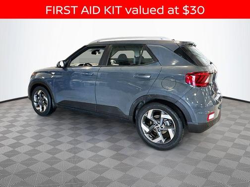 2023 Hyundai VENUE SEL