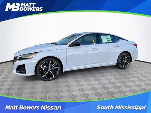 2025 Nissan Altima SR