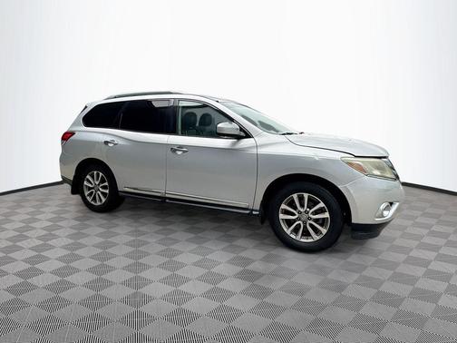 2015 Nissan Pathfinder SL