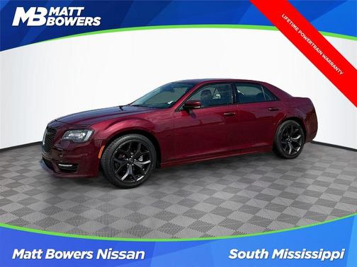 2022 Chrysler 300 Touring L