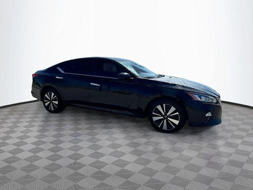2021 Nissan Altima 2.5 SL