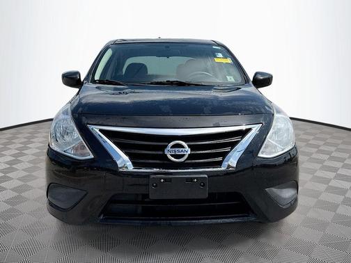 2015 Nissan Versa 1.6 SV