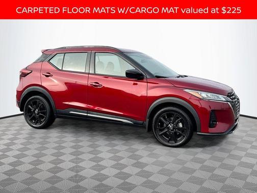 2022 Nissan Kicks SR