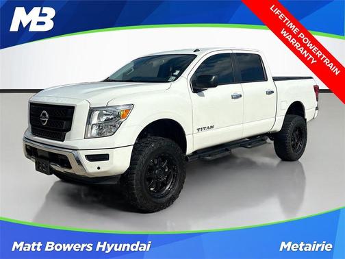 Glacier White 2021 Nissan Titan SV