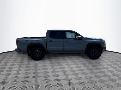 2025 Nissan Frontier PRO-X