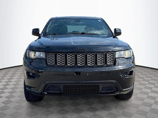 2017 Jeep Grand Cherokee Altitude